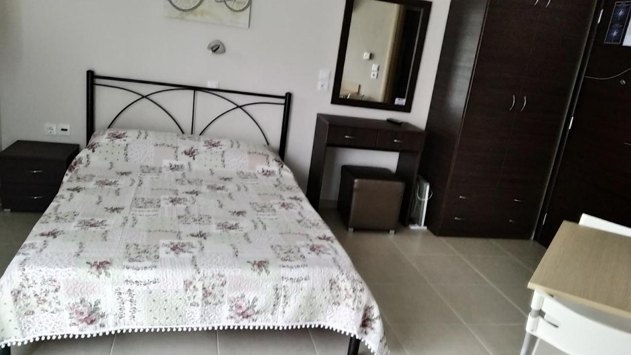 Vrasná Angie'S Summertime מראה חיצוני תמונה