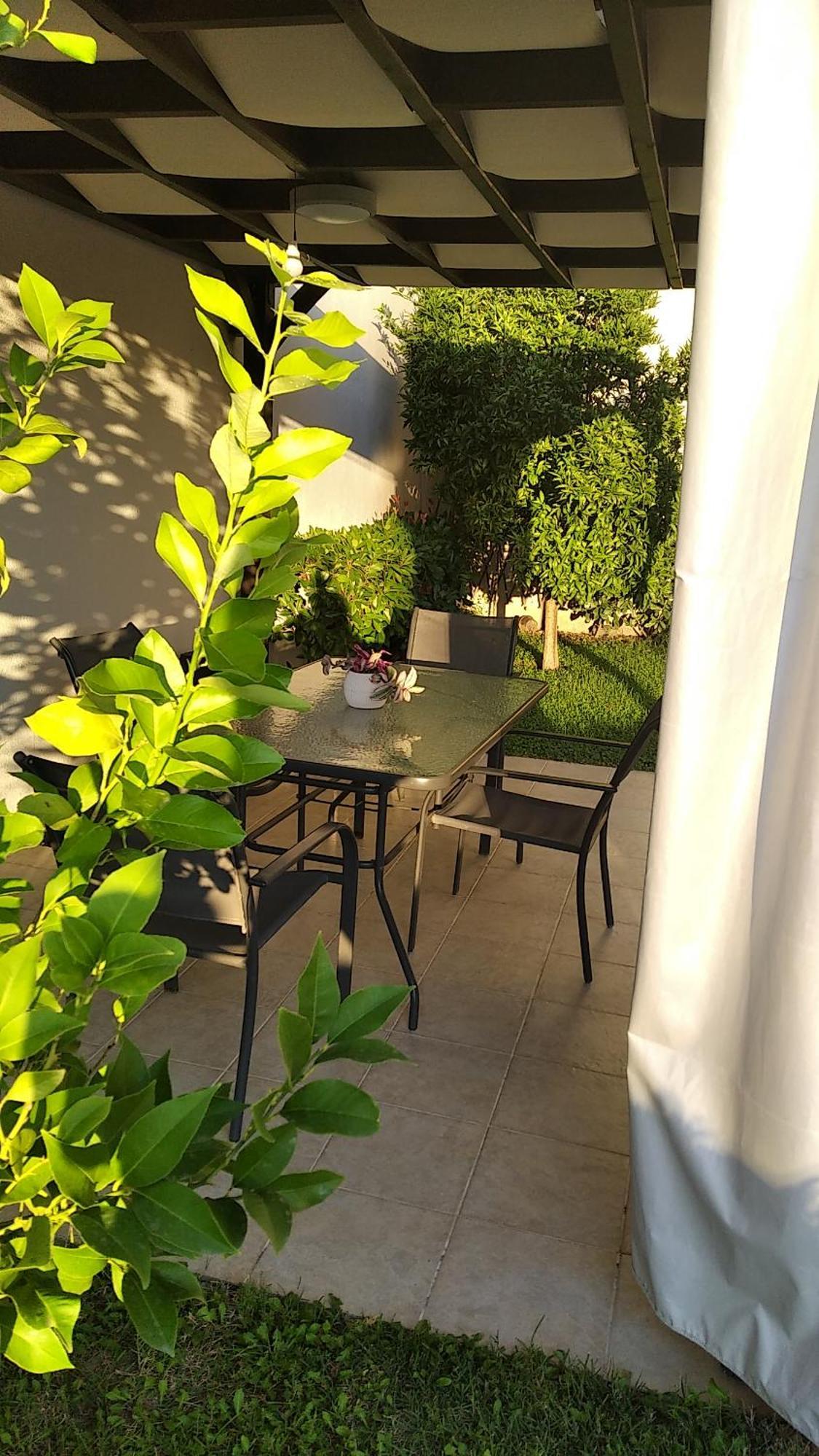 Vrasná Angie'S Summertime מראה חיצוני תמונה